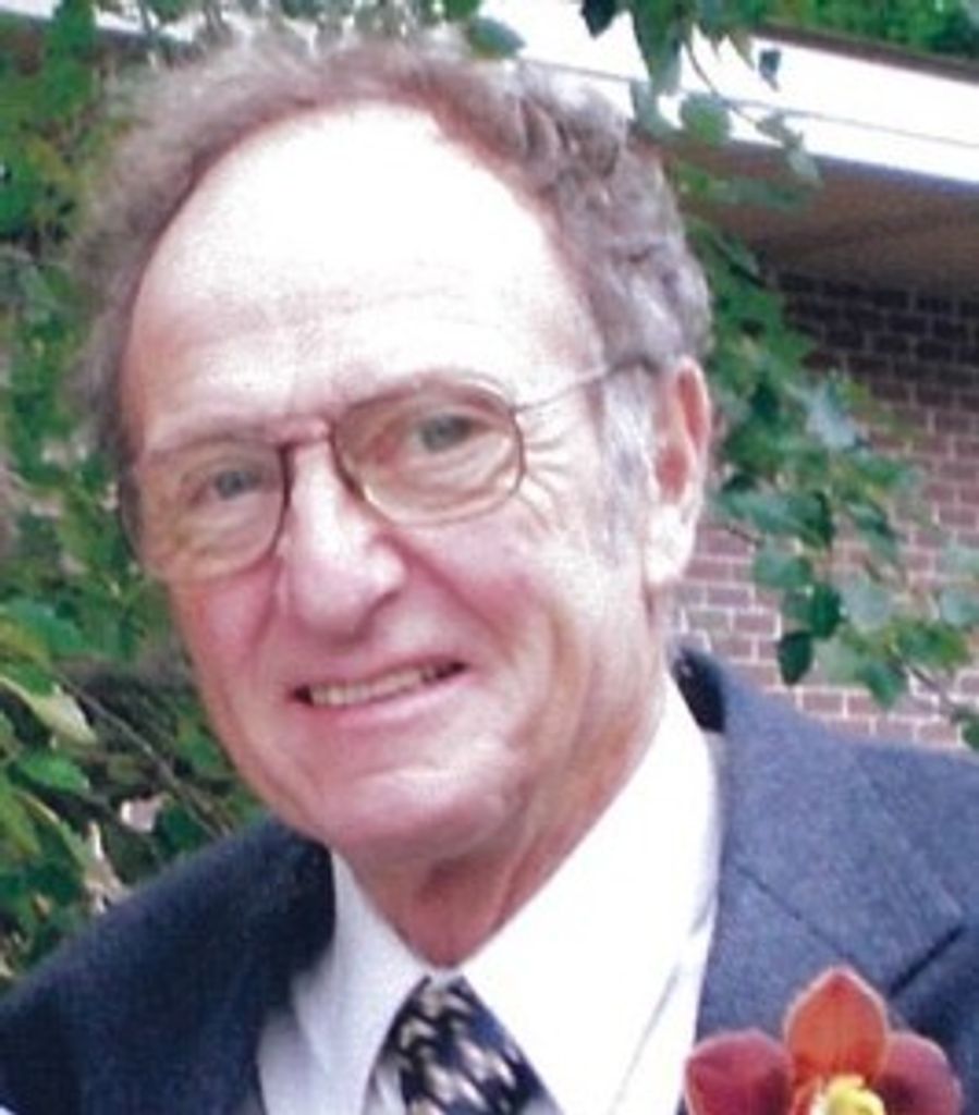 Tom Oelhafen Profile Photo