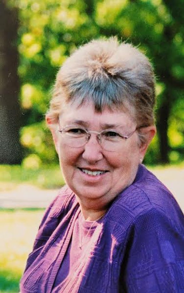 Elaine Montgomery Profile Photo