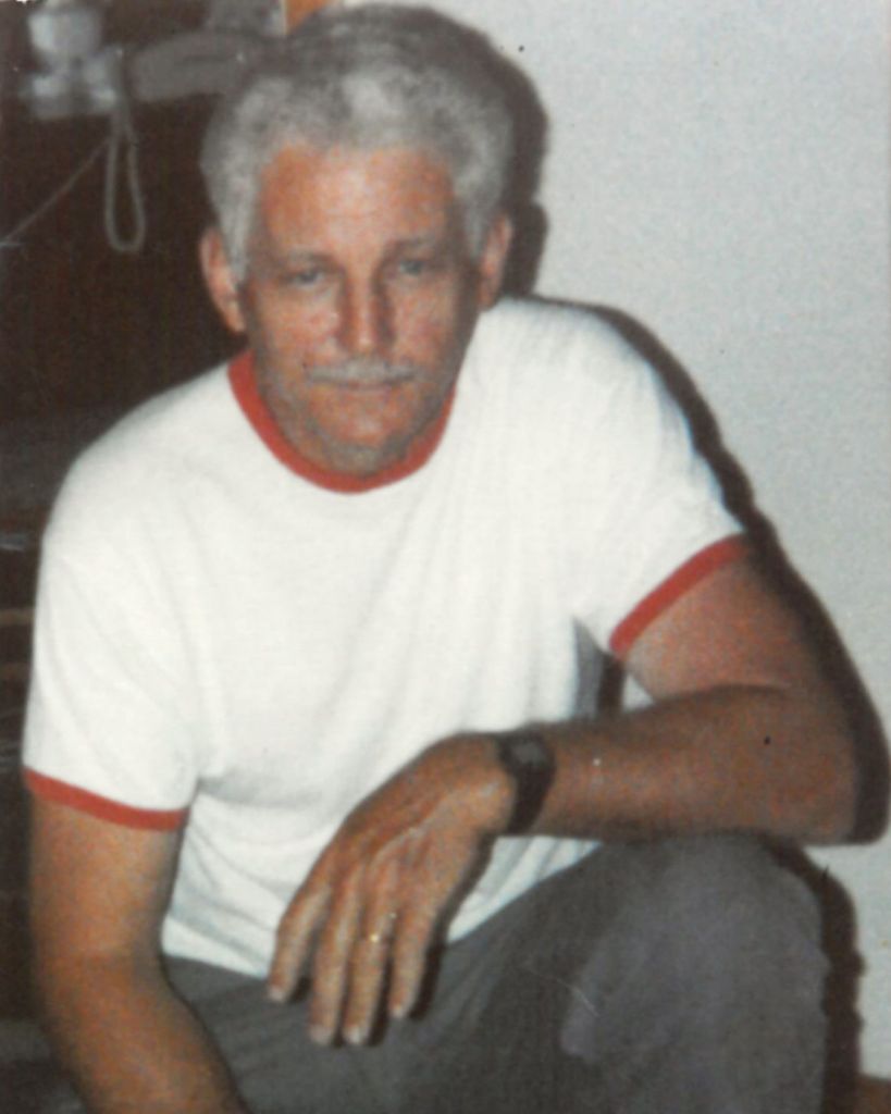 Earl R. Kahl Profile Photo