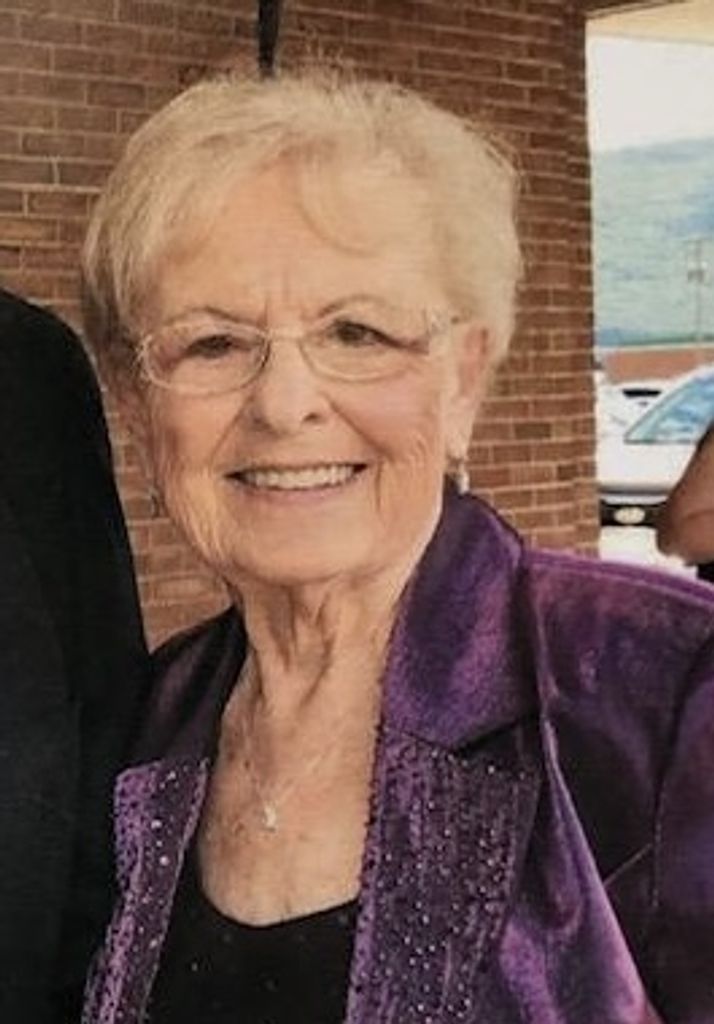 Ann L. (Tule)  Maneval