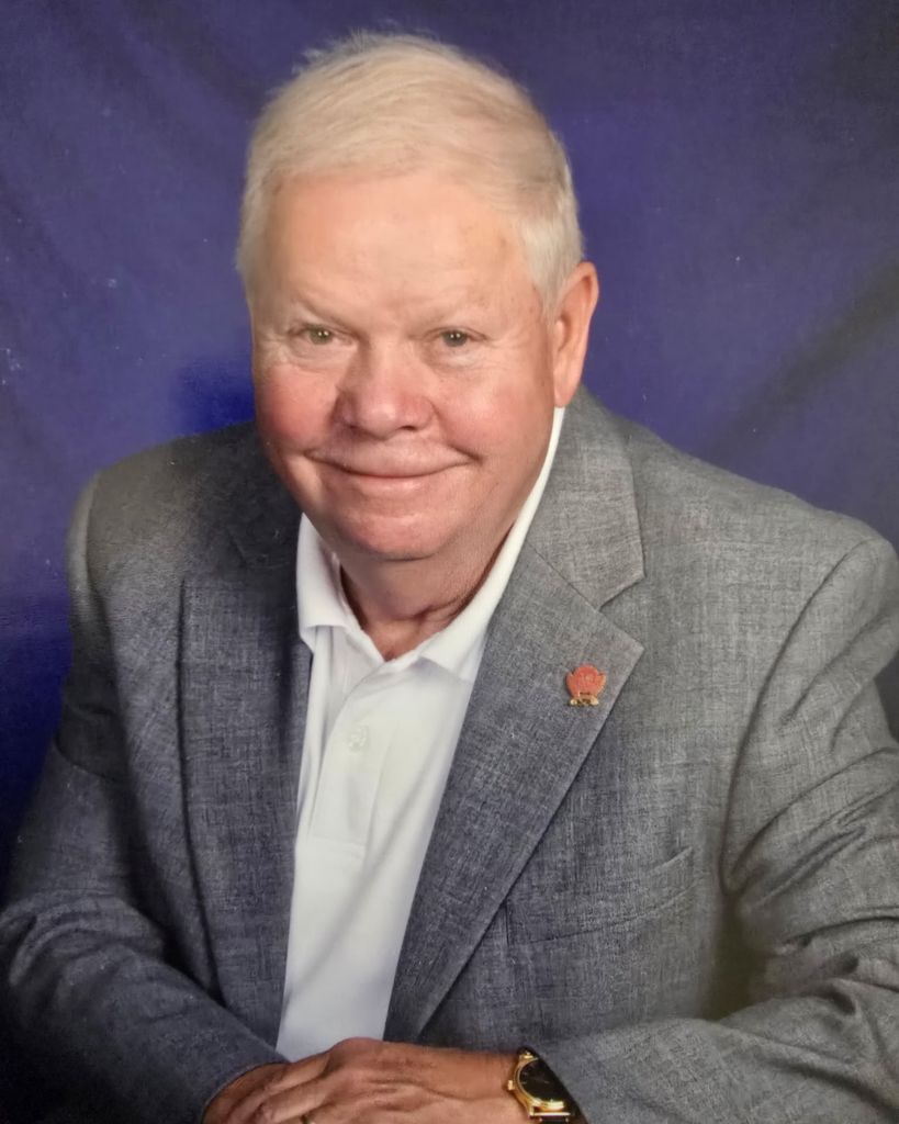 Robert Ray Moore Profile Photo