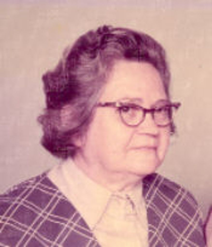 Clara Wood Profile Photo