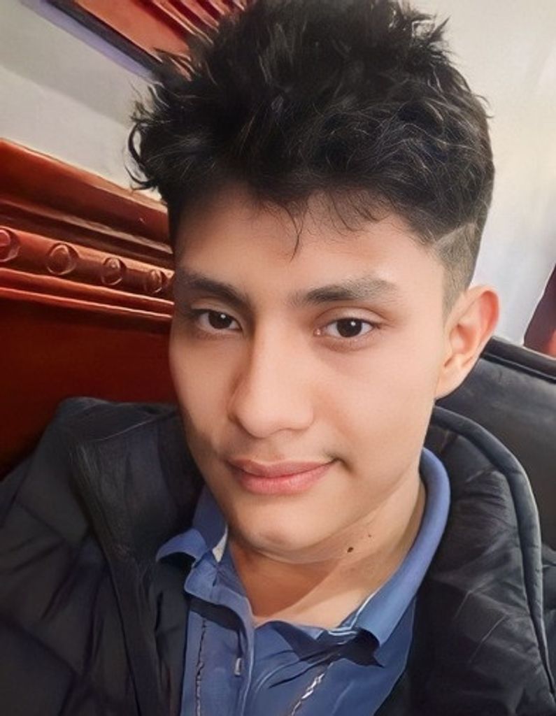 Nehemias Alexander Lopez Reyes Profile Photo