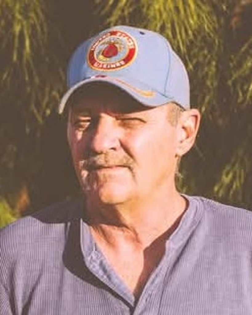 William Benton Tucker