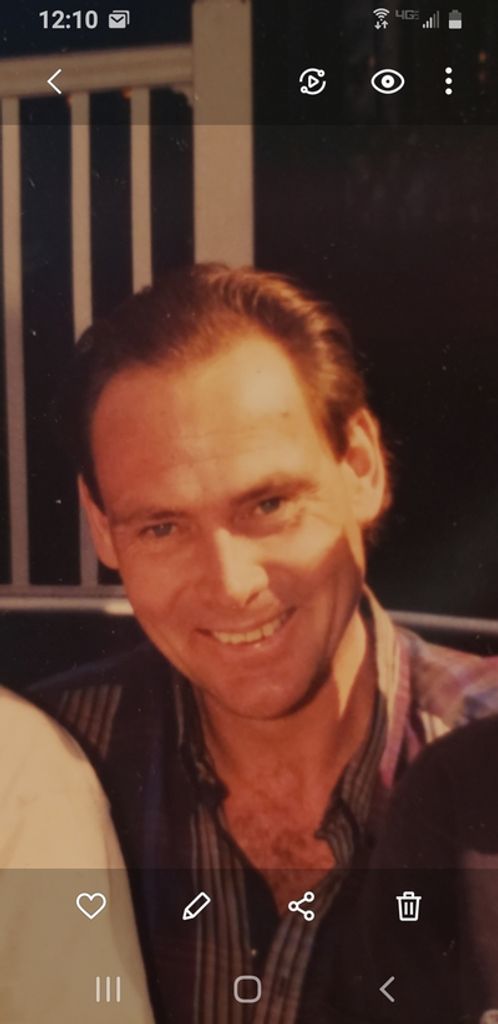 Douglas Edward England Currier