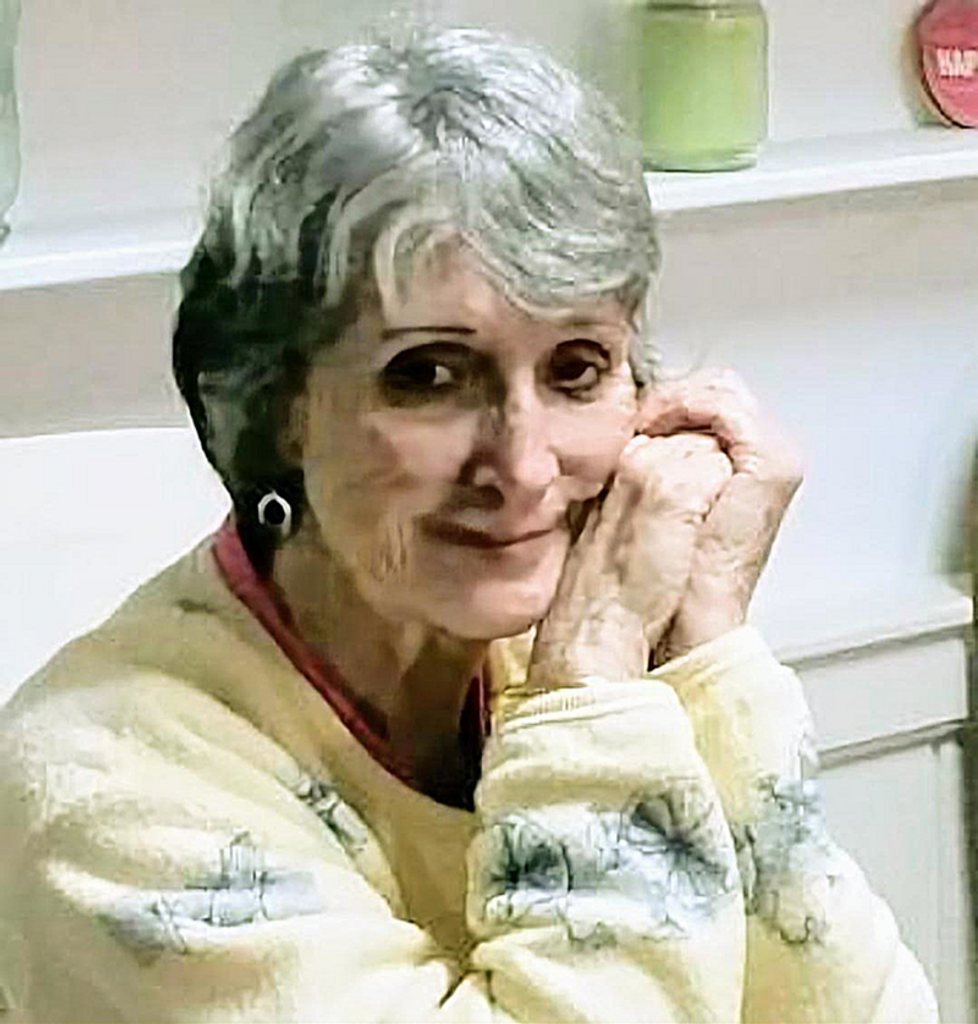 Mona Lou Paragon Profile Photo