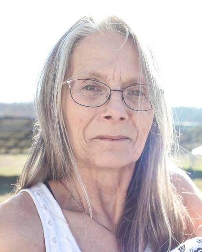 Linda Sue Helm (Polzin)'s obituary image