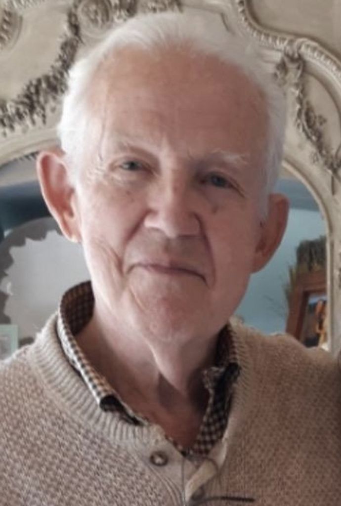 Bobby Simmons Profile Photo