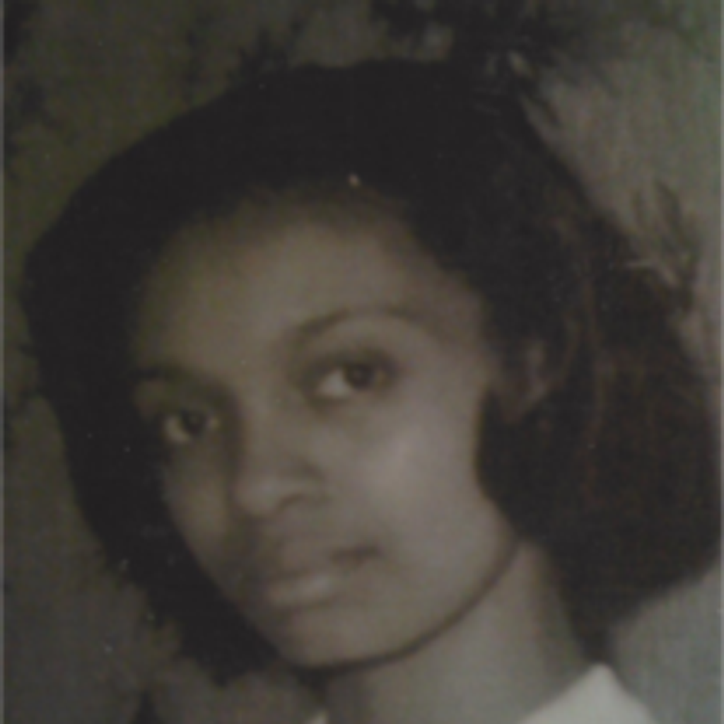 Leslie Earline Carson-Sanders
