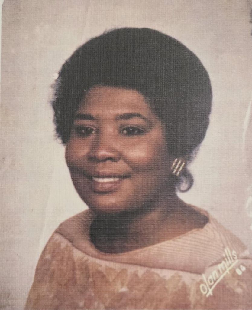 Carolyn Smith Profile Photo