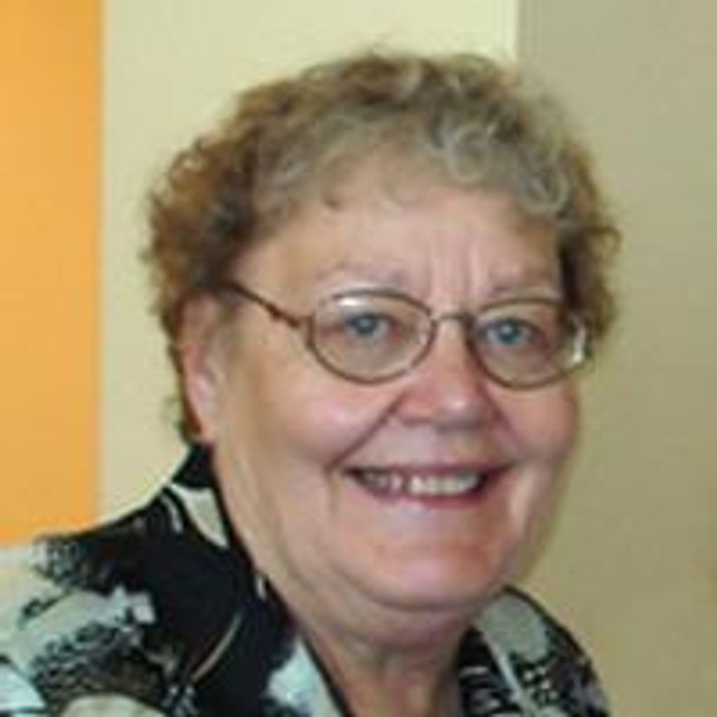 Peggy Lou Lenz