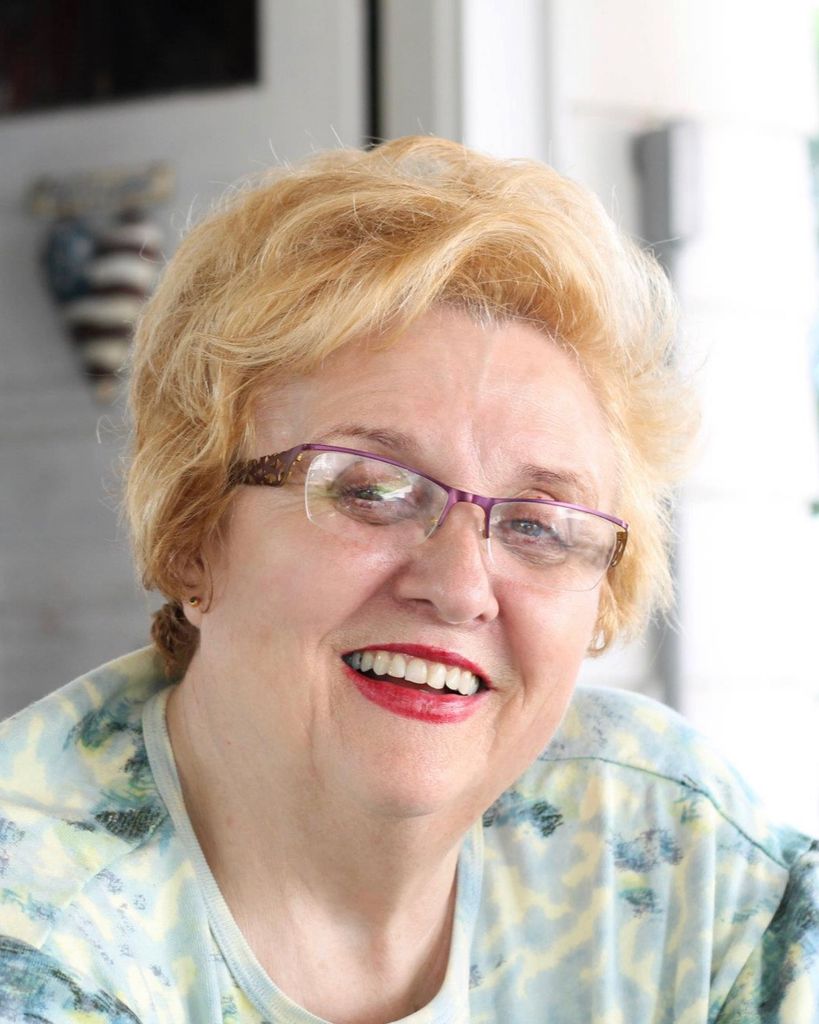 Renata Delores Peterson