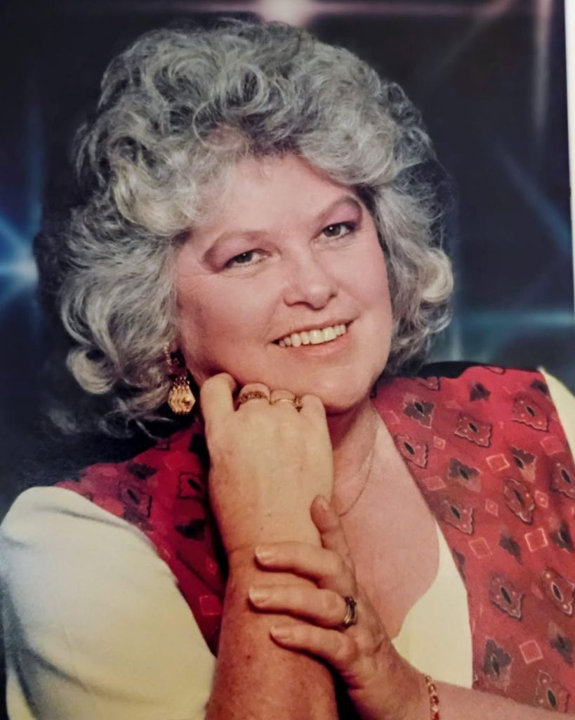 Patricia "Pat" Robenia McMahan Sartain Profile Photo