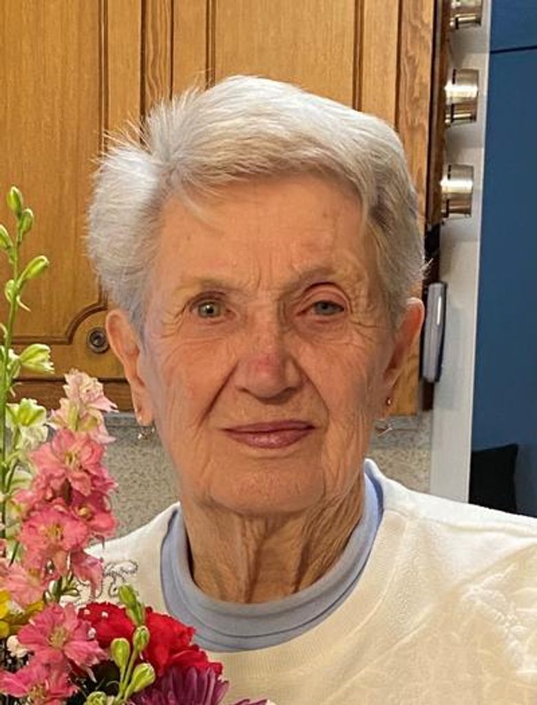 Ernestine Marie Moomaw Profile Photo