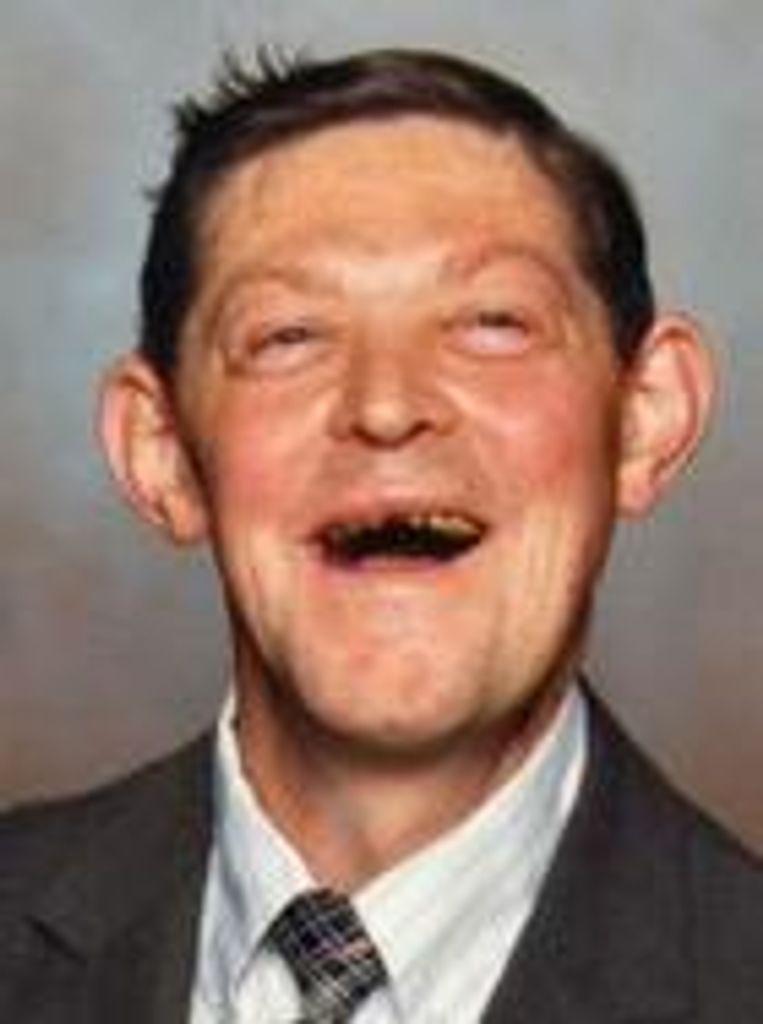 Greg Douglas Holmes