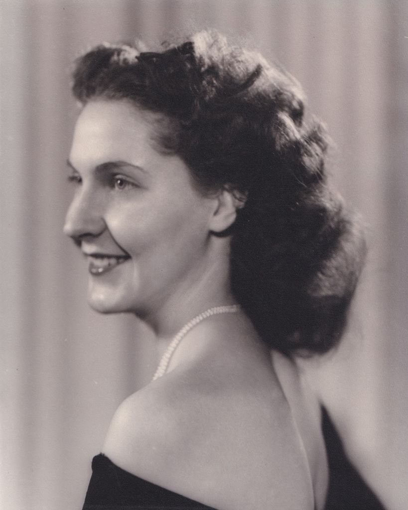 Barbara Jeane Russell