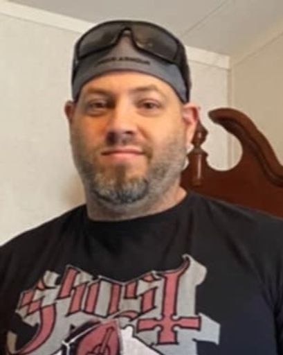 Travis Olson's obituary image