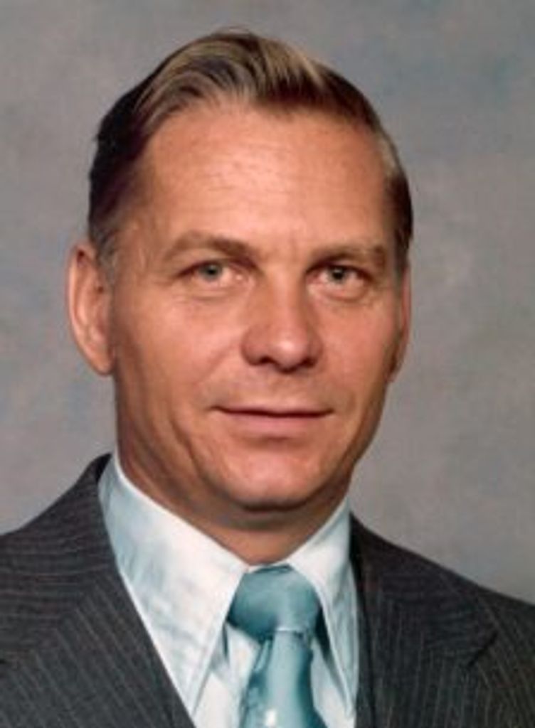 Wallace Hanson Profile Photo