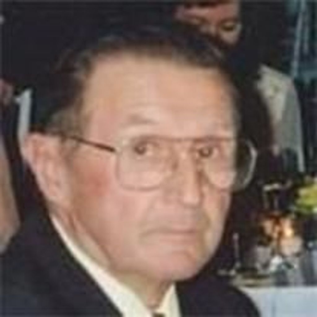 Kenneth Dixon
