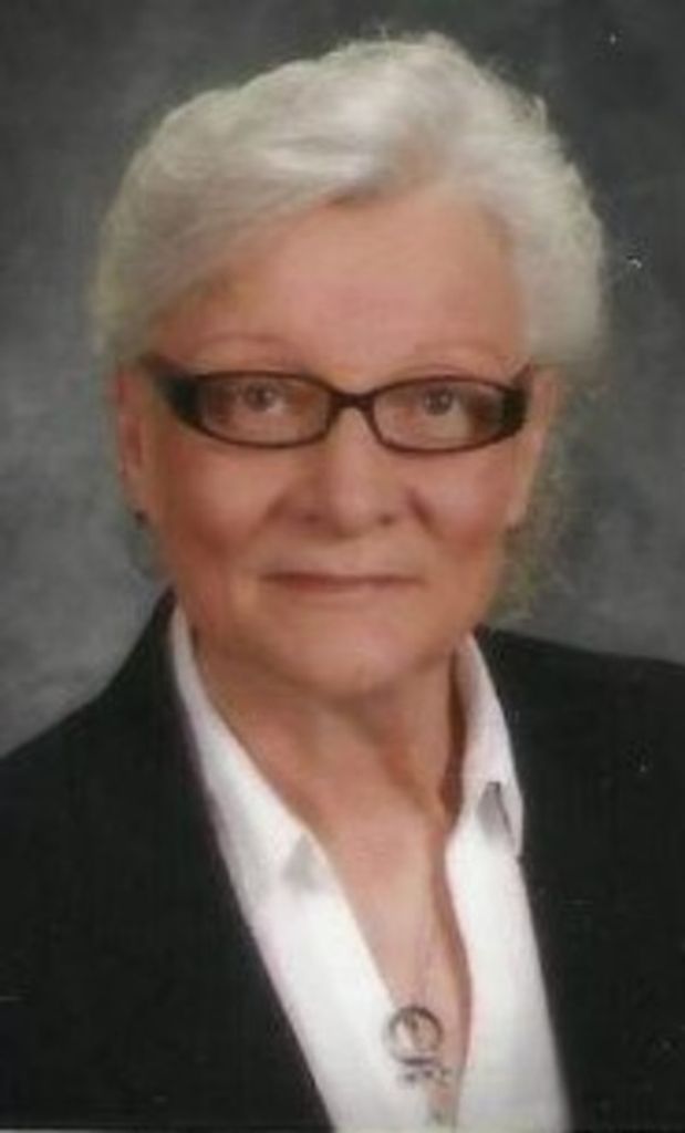 Carole Marlene Del Vecchio Profile Photo