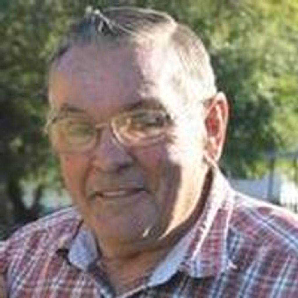Thomas J Pedro