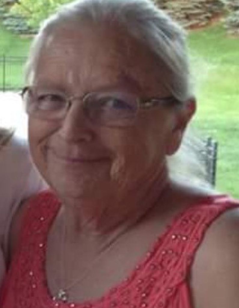 Connie (Dimel)  Moore Profile Photo