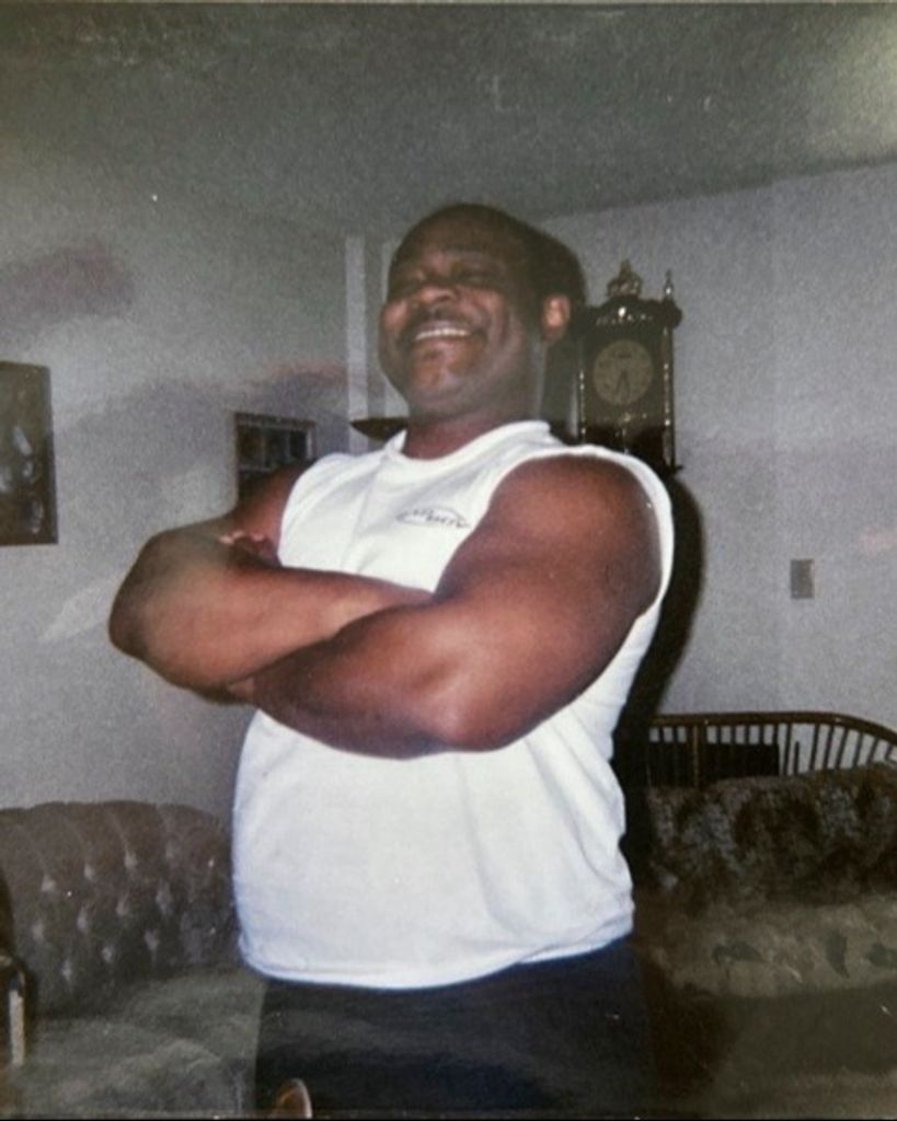 Earl Mongomery Jr. Profile Photo