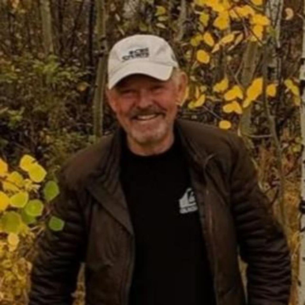 Michael Clyde Gallagher Profile Photo