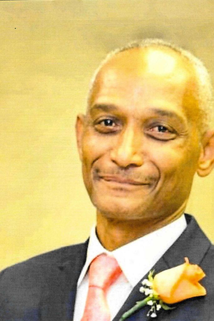 Roger Holt Profile Photo