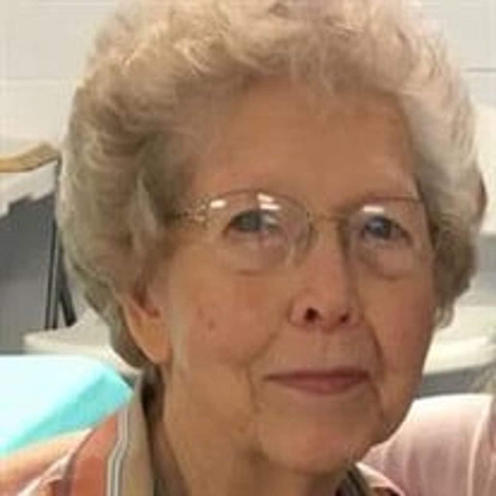 Evelyn Marie Elliott