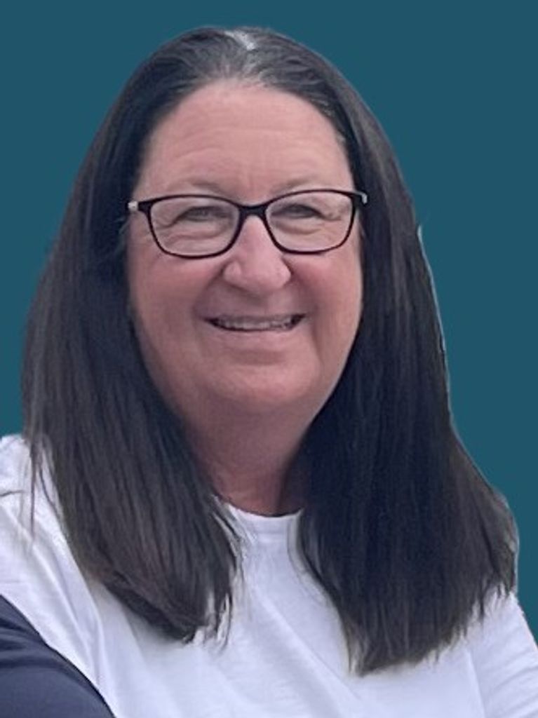 Beth Hansen Profile Photo