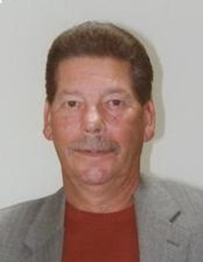 Michael Rutherford Profile Photo