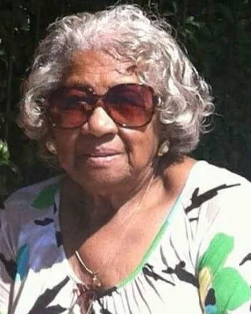 MAGNOLIA DOUGLAS Profile Photo