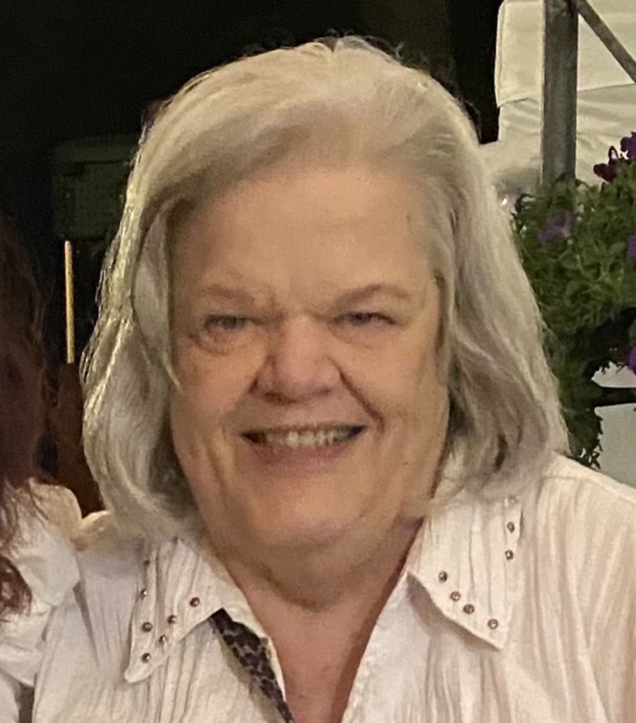 Jacqueline Lee (Metcalf)  Jones