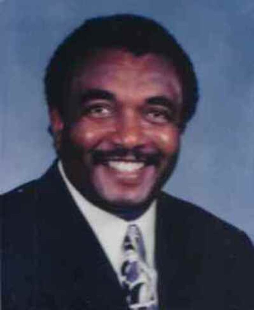 Leebrestle Willard Shores Profile Photo
