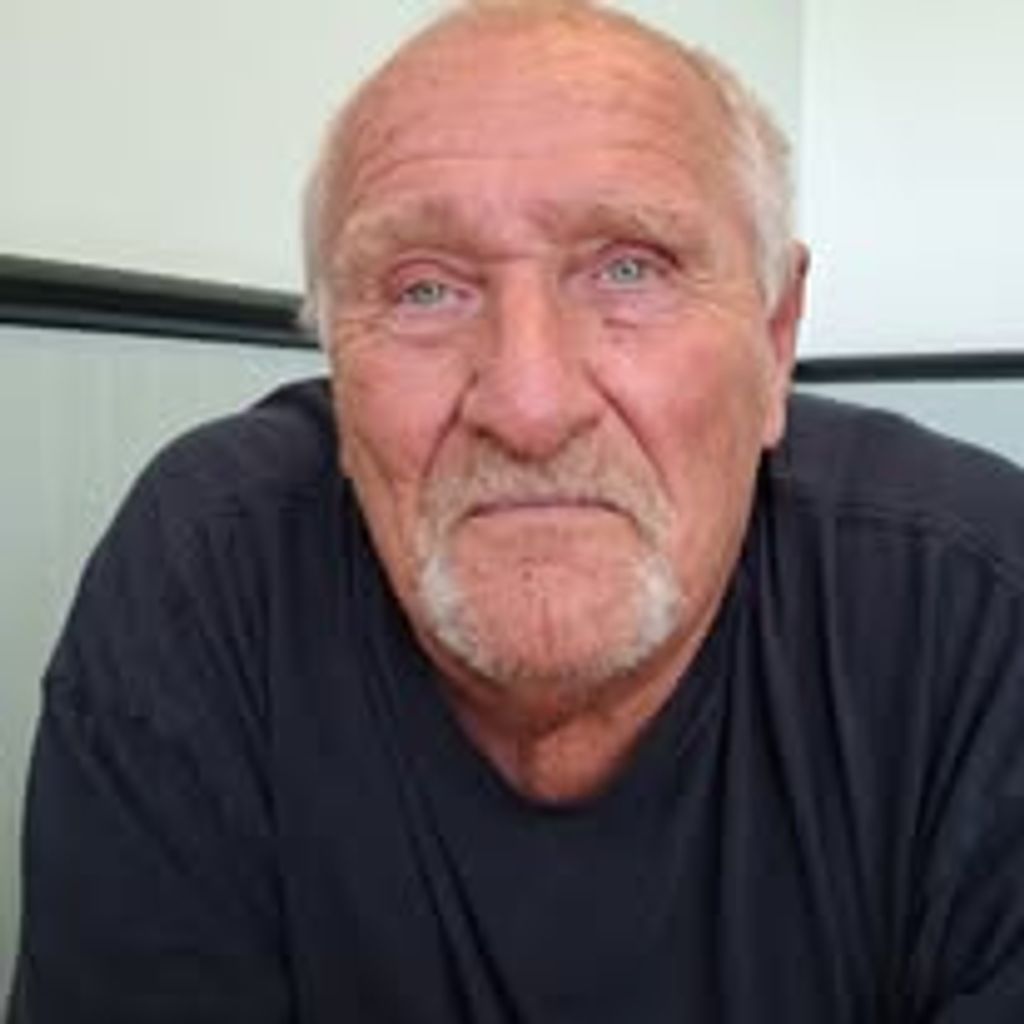 Robert Chester Piascik