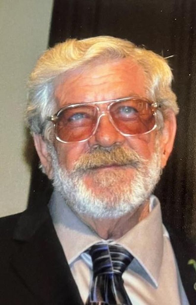 Delton Wayne Kneese Profile Photo