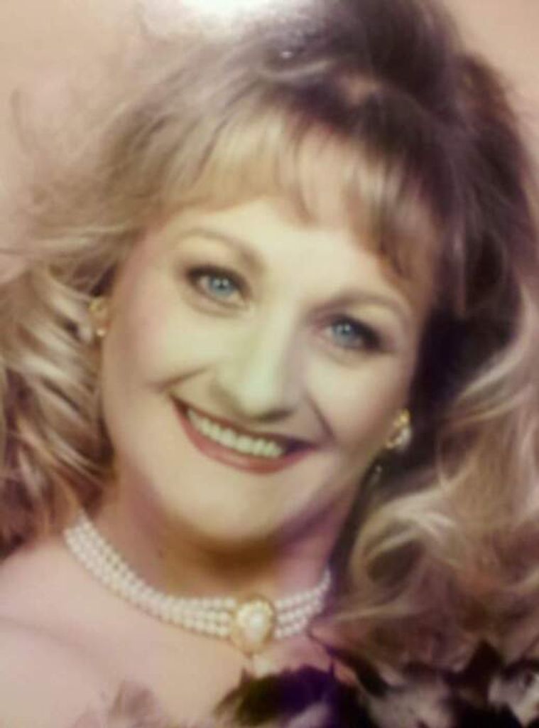 Edna Stowe Profile Photo