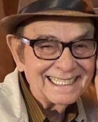 Lawrence Mounic's obituary image