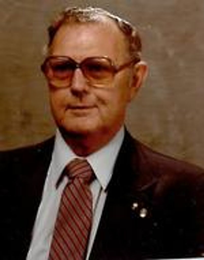 Lawrence Holley