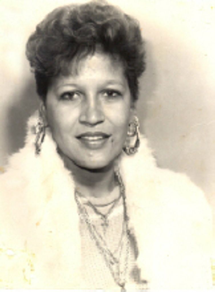 Lucy Morales