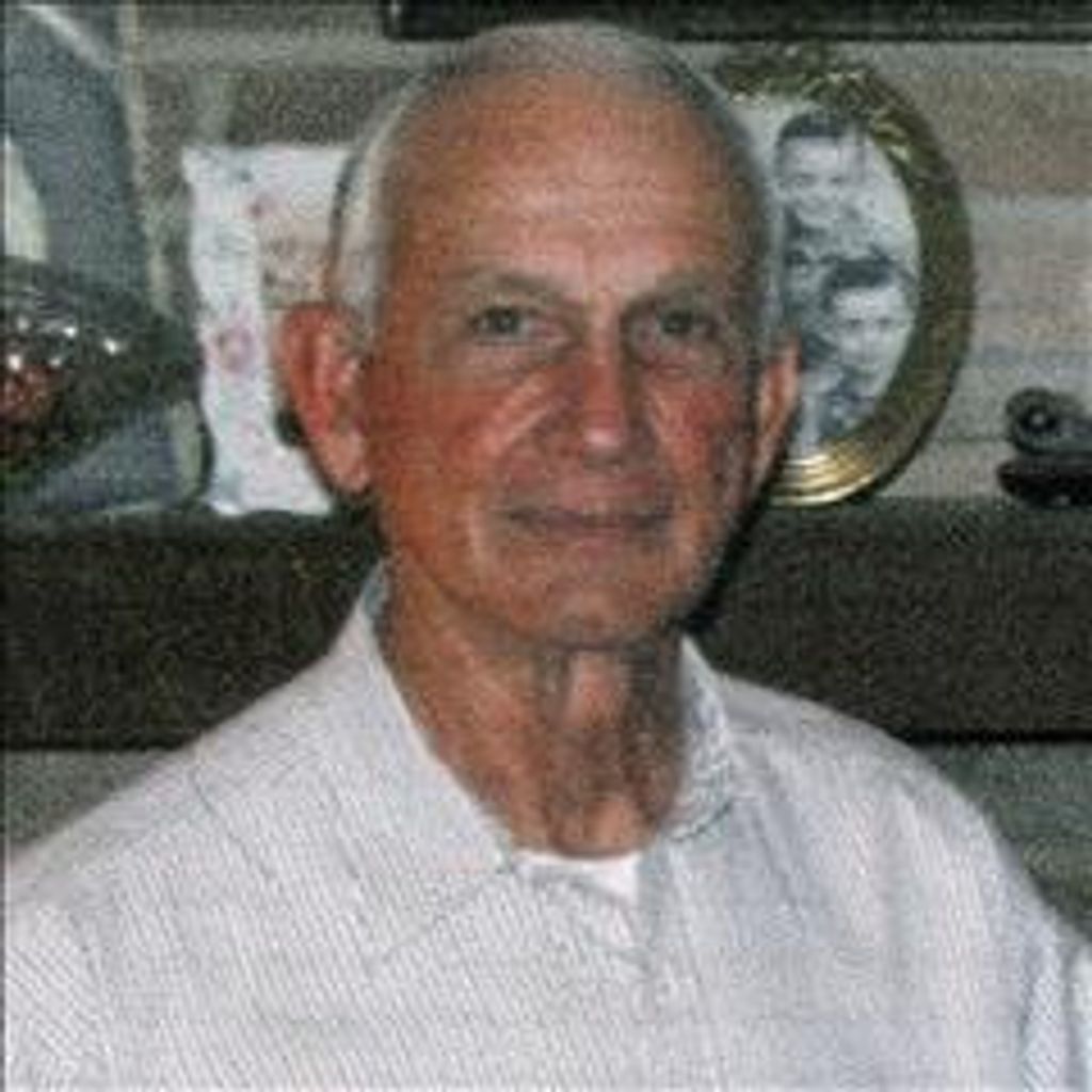 Richard Treavor Lewis Profile Photo