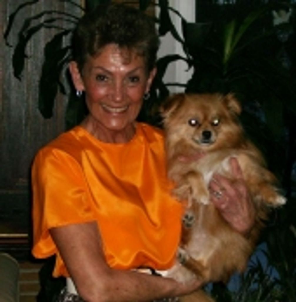 Julia  Olah Scholtes