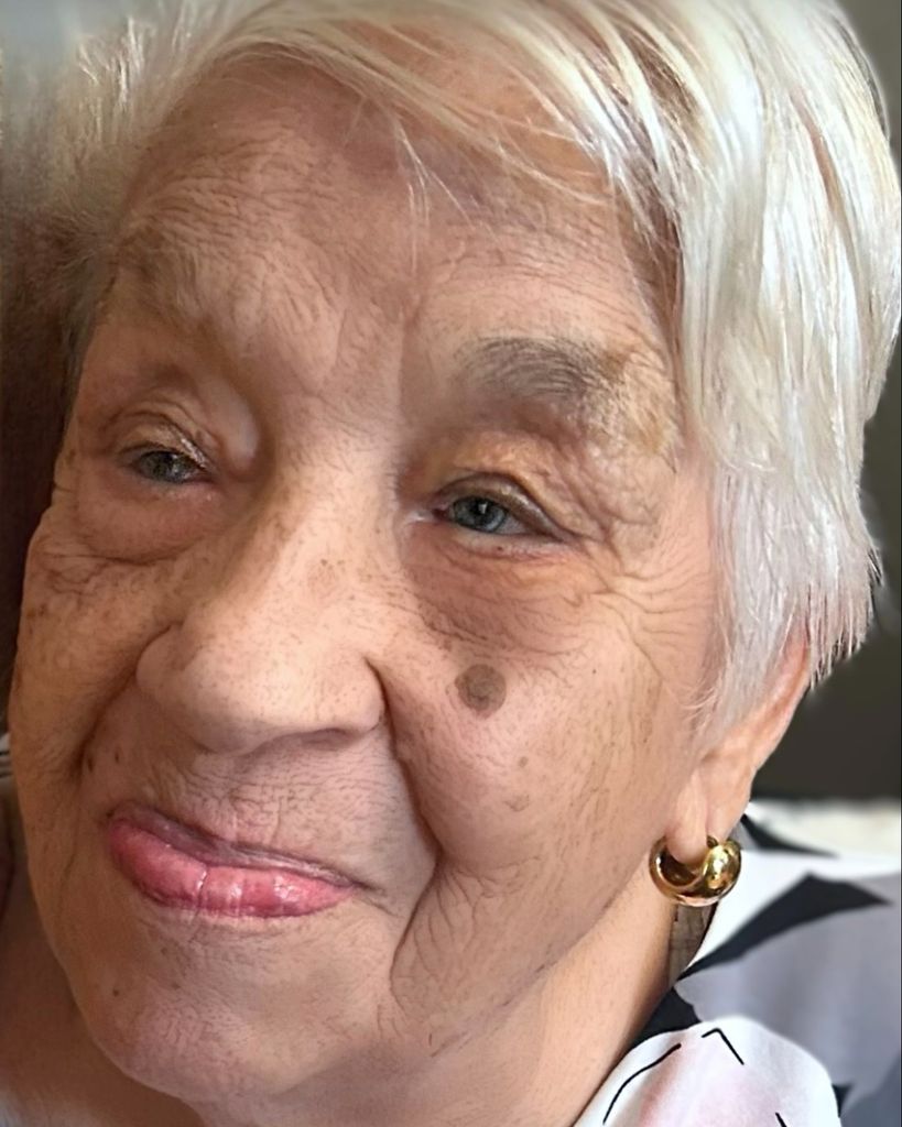 Edilma Castaño Profile Photo