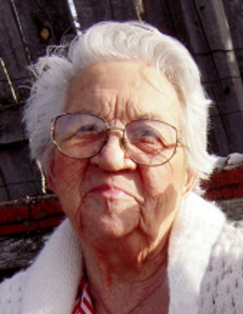 Wanda  Aliene Waldorf