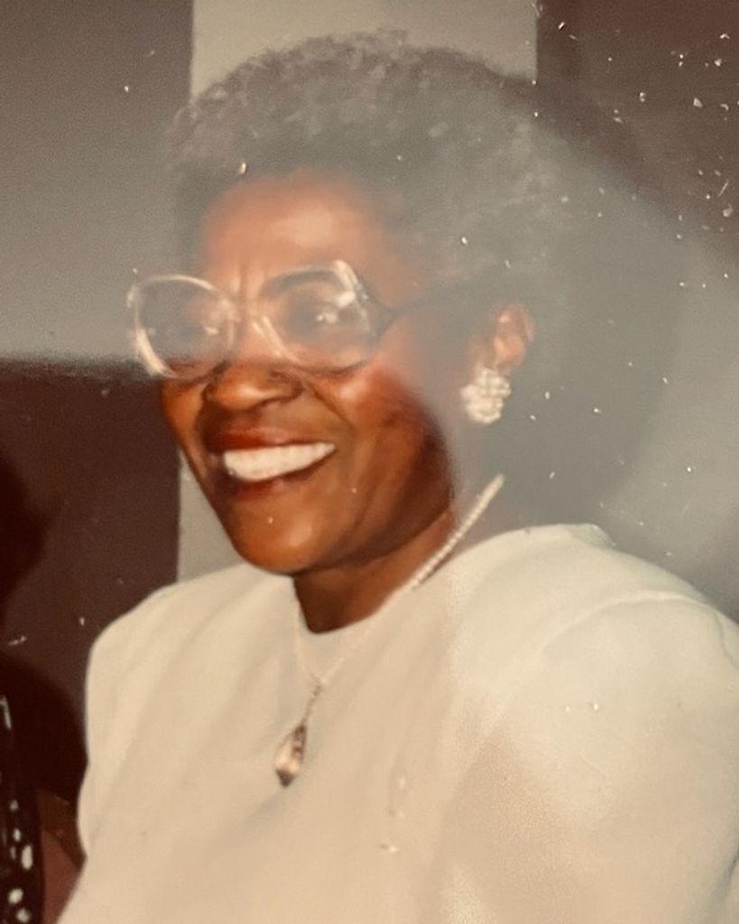 Ola Williams Profile Photo