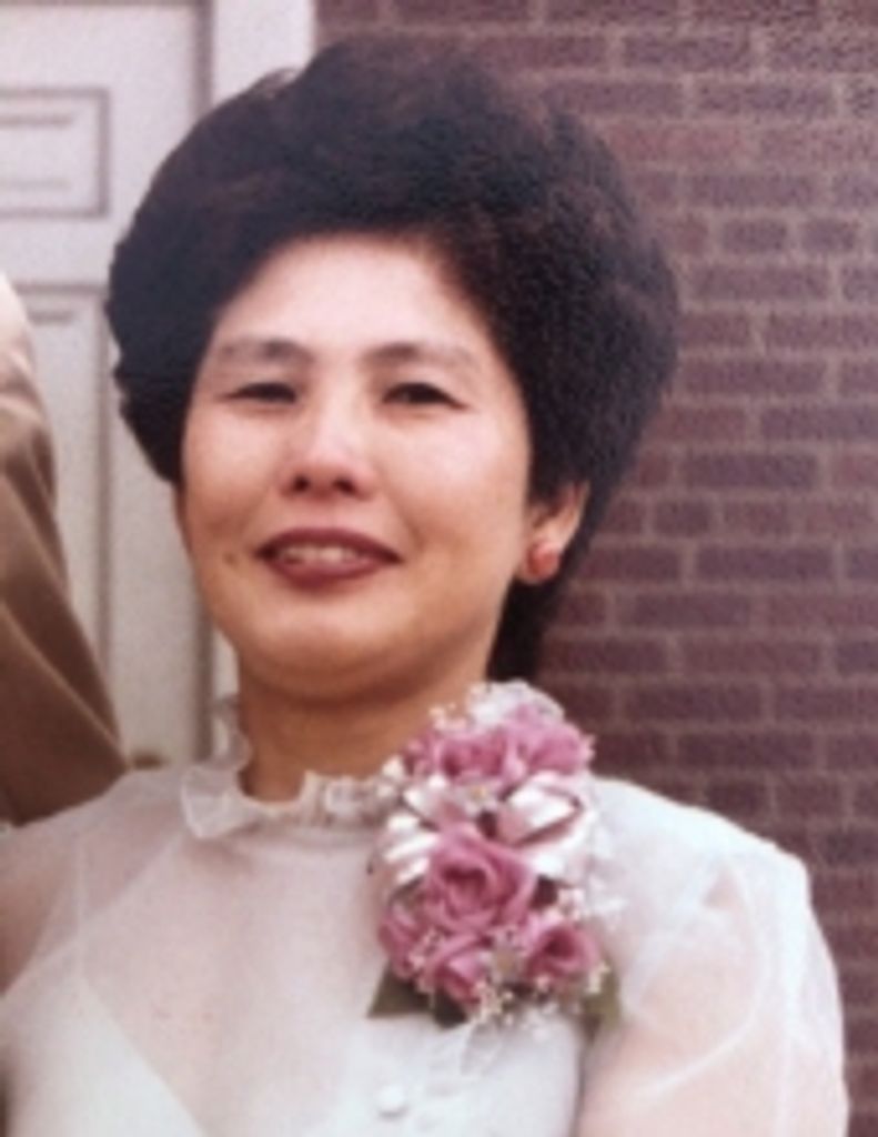 Mrs. Michiyo Cook