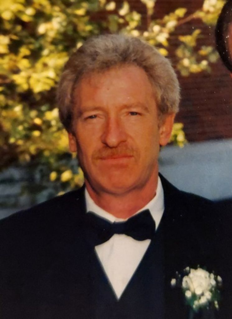 Stefan Huminiecki Profile Photo