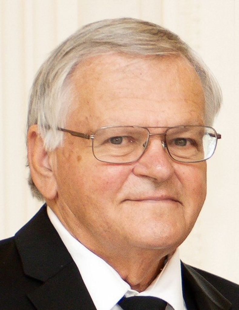 Peter G. Farfaras