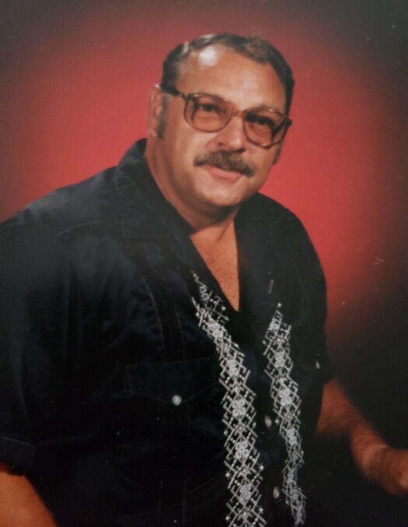 Robert W Kump